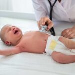 Grüner Stuhlgang beim Baby